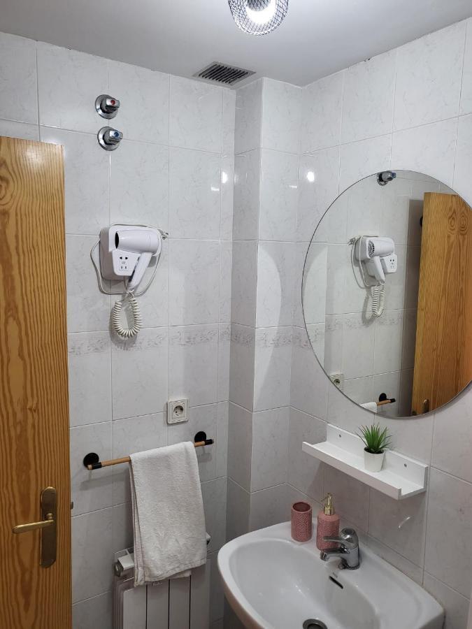 Casa Rural Reyes Nuévalos Exteriör bild